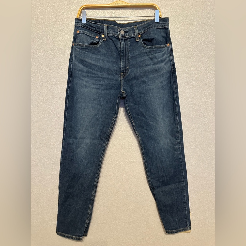 Levi’s men’s 502 jeans